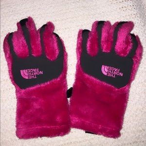 Children’s fuzzy warm North Face gloves